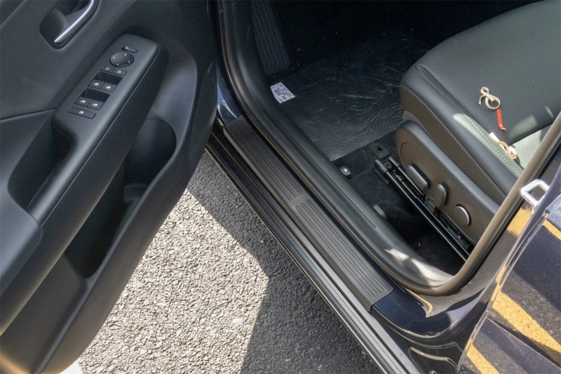WeatherTech 24-25 Hyundai Kona Door Sill SillProtector - Black - ST063K1