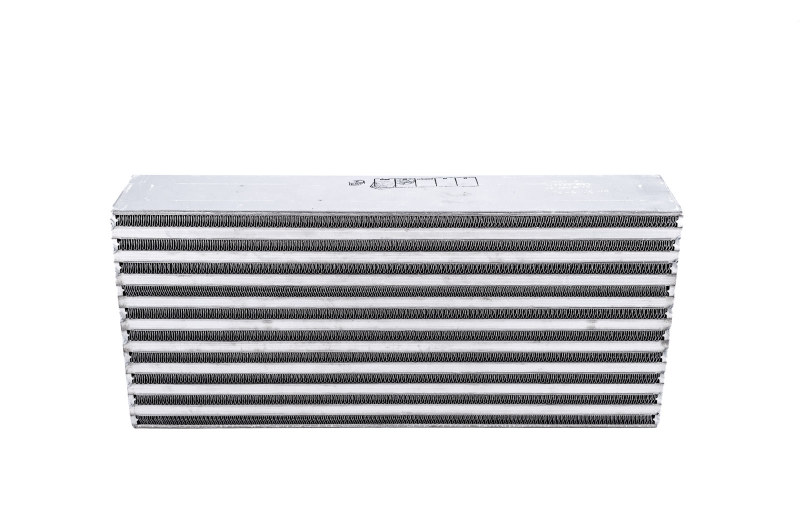 Garrett Air / Air Intercooler CAC (18.00in x 8.00in x 3.50in) - 425 HP - 703520-6025