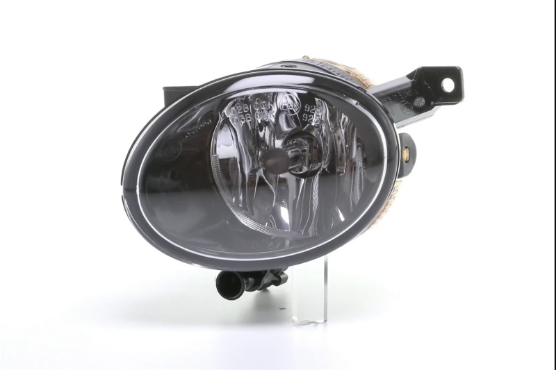 Hella 10-14 Volkswagen Tiguan 2.0L OE Replacement Fog Light Assembly - Left - 009954311