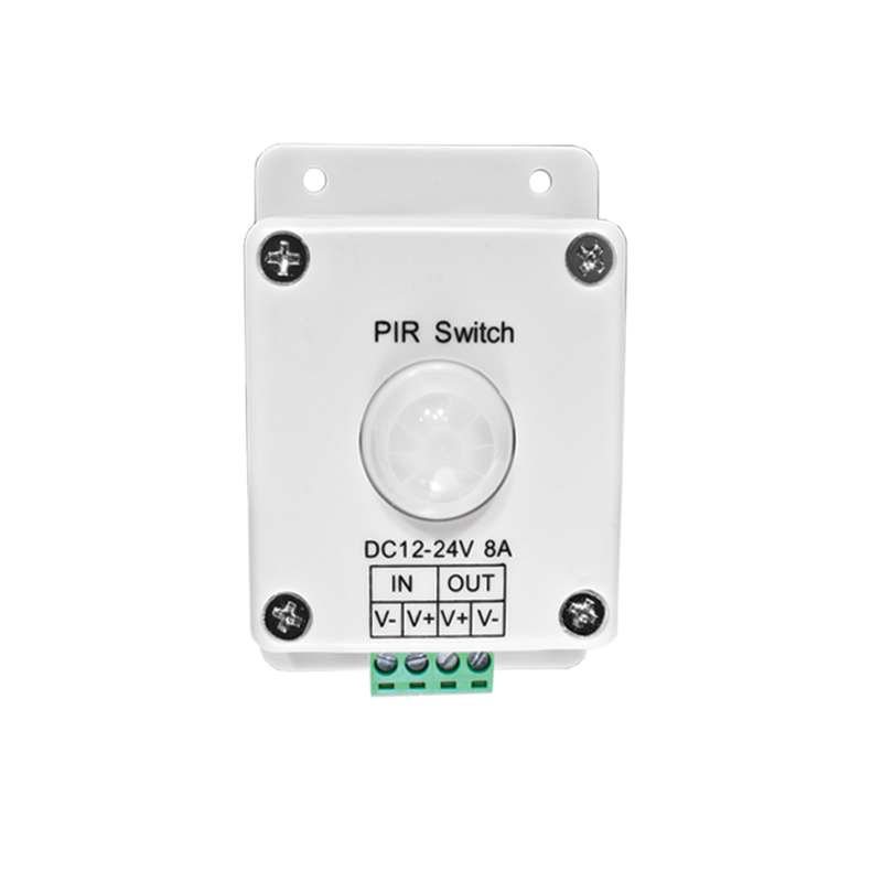 Oracle 8A PIR Sensor Switch - 1618-504