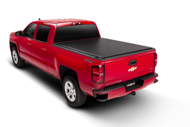 Truxedo 16-18 GMC Sierra & Chevrolet Silverado 1500 w/Sport Bar 5ft 8in Lo Pro Bed Cover - 572501