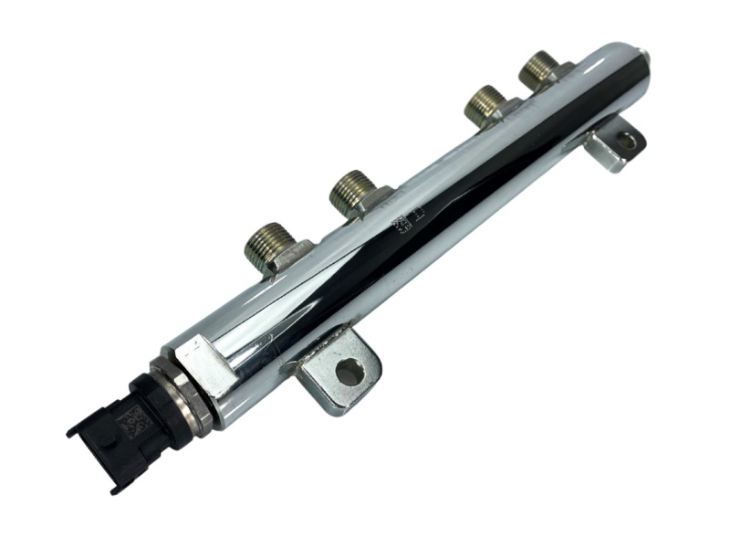 Exergy 07.5-10 Chevy Duramax LMM New Stock Replacement LMM RH Fuel Rail - E06 10451