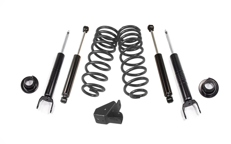 MaxTrac 09-18 RAM 1500 4WD V8 4 Door 2in/4in Lowering Coil Kit - K332424