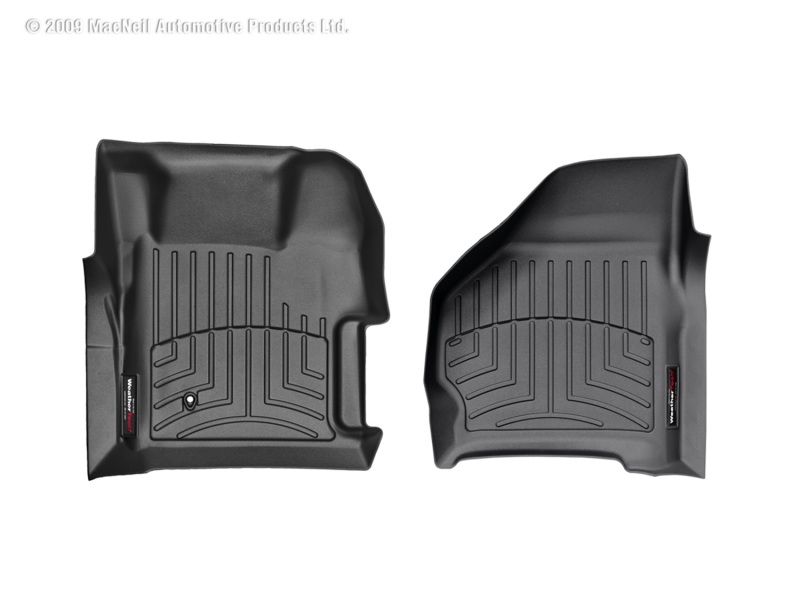 WeatherTech 99-07 Ford F250/F350/F450/F550 Super Duty Regular Cab Front FloorLiner - Black - 441251