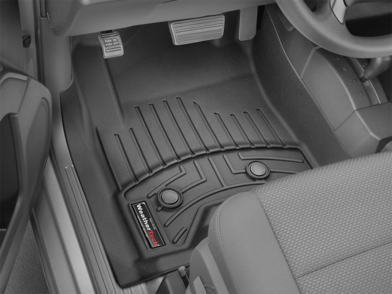 WeatherTech 08-14 Chevrolet Silverado 2500/3500 Crew/Extended Cab Vinyl Front FloorLiner - Black - 4413061V