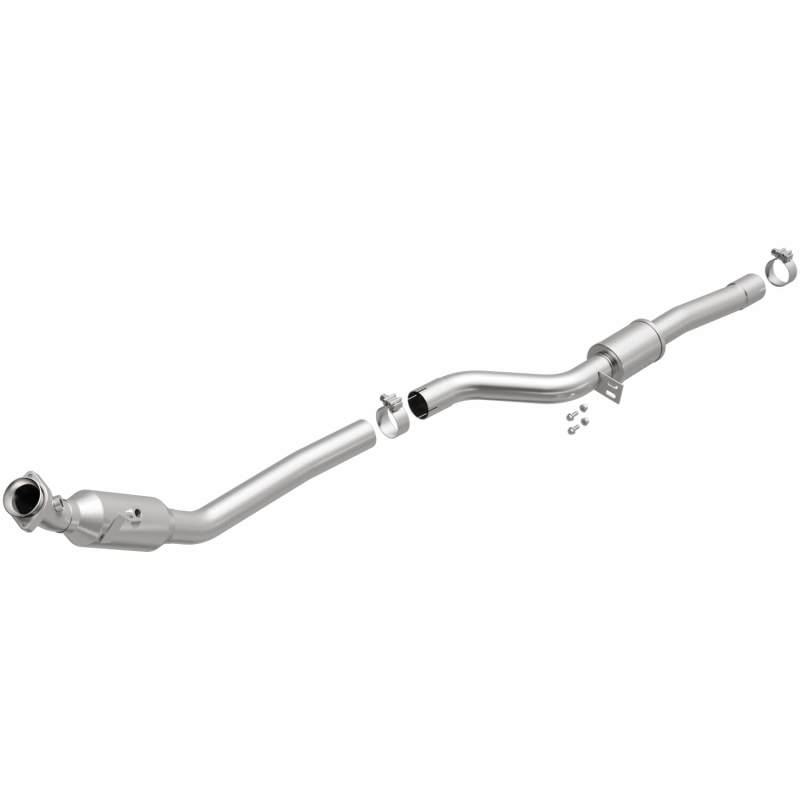 Magnaflow Conv DF 2013-2017 SL550 V8 4.6 OEM Underbody - 21-572