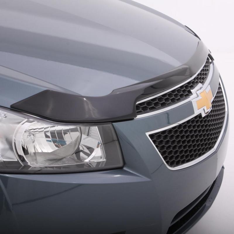 AVS 09-12 Chevy Traverse Aeroskin Low Profile Acrylic Hood Shield - Smoke - 320005