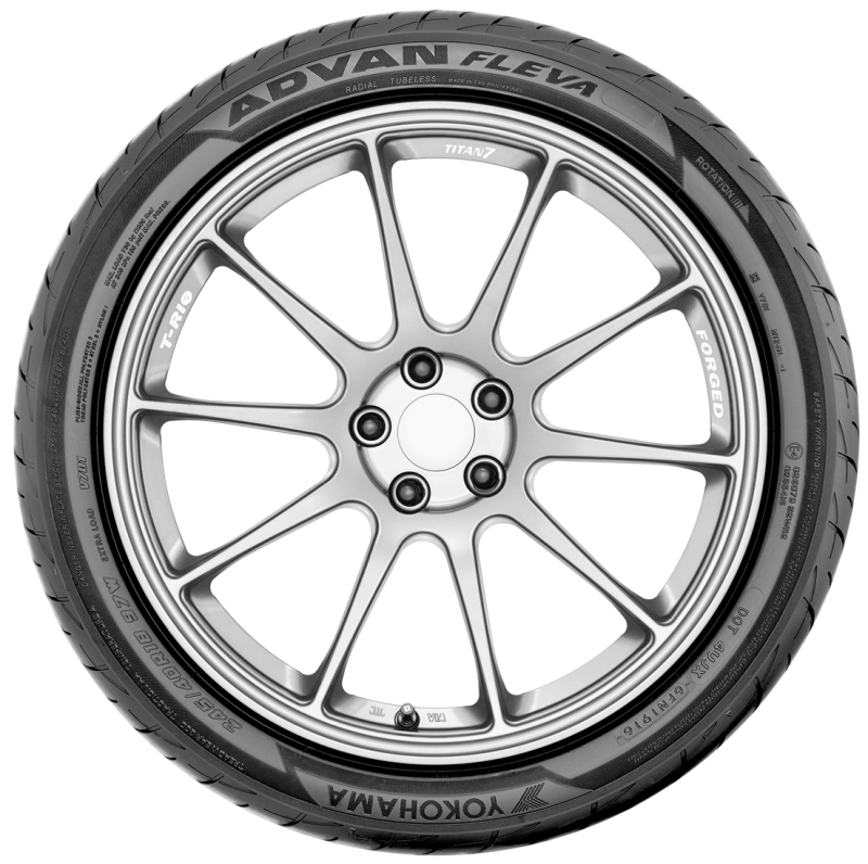 Yokohama Advan Fleva V701 Tire - 255/40R17 94W - 110170151