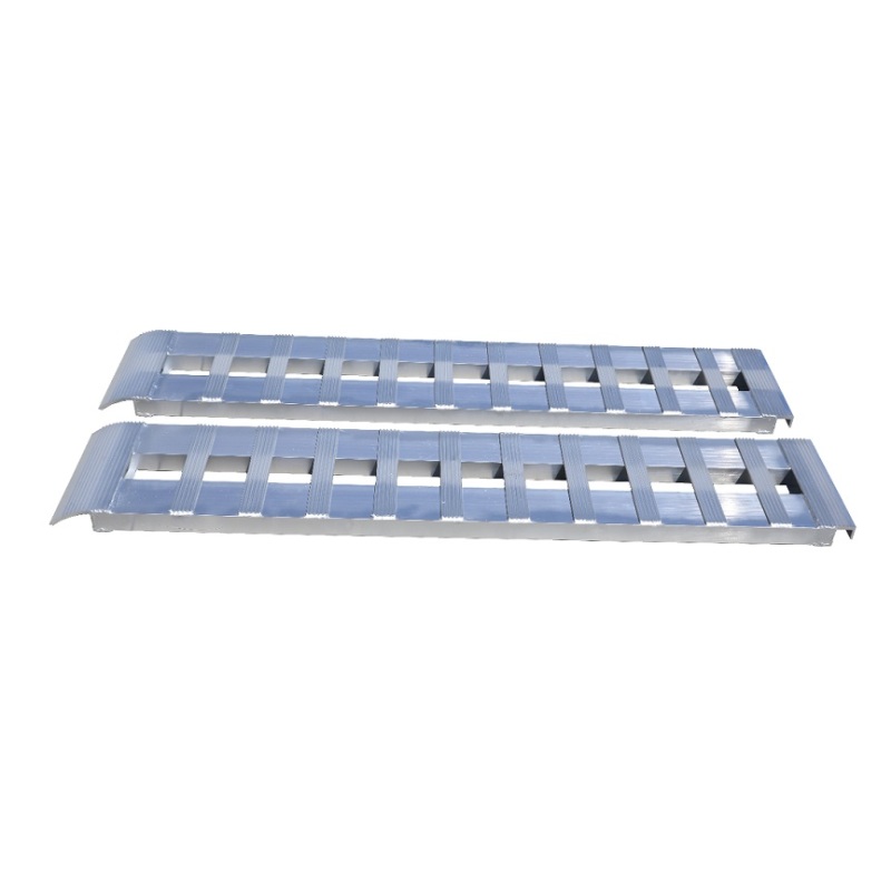 Gen-Y Heavy Duty 6ft Aluminum Loading Ramps 14in x 72in 3K Capacity Per Ramp - Pair - GH-16072