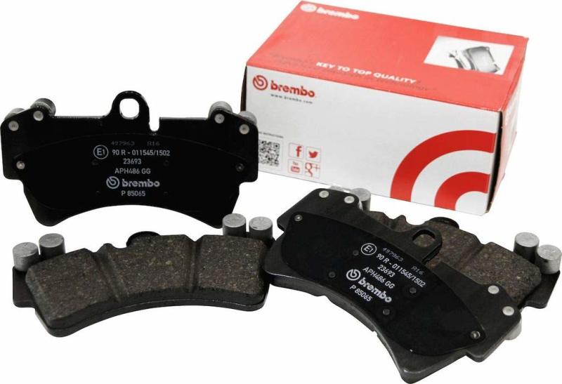 Brembo 2003 Chrysler Town & Country Premium NAO Ceramic OE Equivalent Pad - Front - P37007N