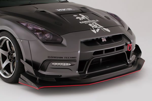 VARIS KAMIKAZE-R CARBON/VDSC FRONT BUMPER KIT FOR 2009-11 NISSAN GT-R [R35 CBA] VANI-103