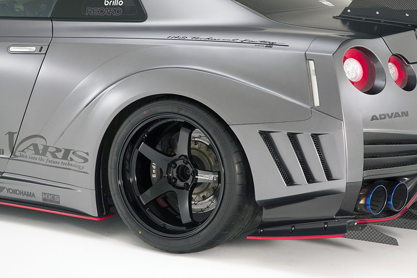 VARIS KAMIKAZE-R REAR WIDE FENDER (FRP) FOR 2009-17 NISSAN GT-R [R35] VANI-217