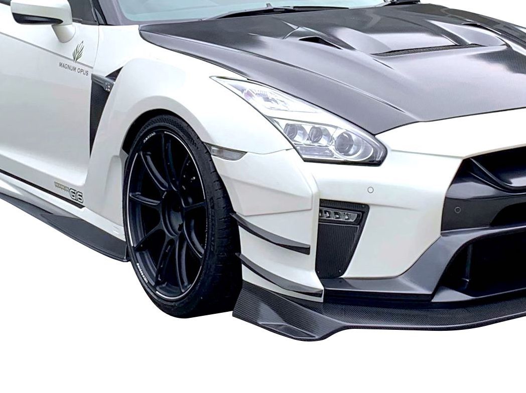 VARIS MAGNUM OPUS ’19 VERSION 3 FRONT FENDER SET FOR 2017-19 NISSAN GT-R [R35] VANI-249C/F