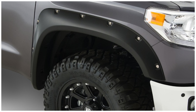 Bushwacker 14-18 Toyota Tundra Pocket Style Flares 2pc - Black - 30039-02