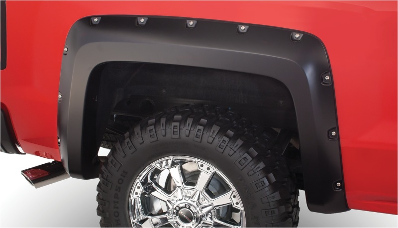 Bushwacker 14-18 Chevy Silverado 1500 Fleetside Pocket Style Flares 2pc 69.3in Bed - Black - 40120-02