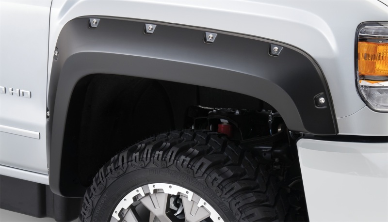 Bushwacker 15-18 GMC Sierra 2500 HD Pocket Style Flares 2pc - Black - 40133-02