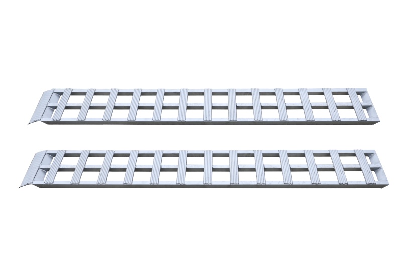 Gen-Y Lightweight 6.5ft Aluminum Loading Ramps 12in x 78in 600lb Capacity Per Ramp - Pair - GH-18078