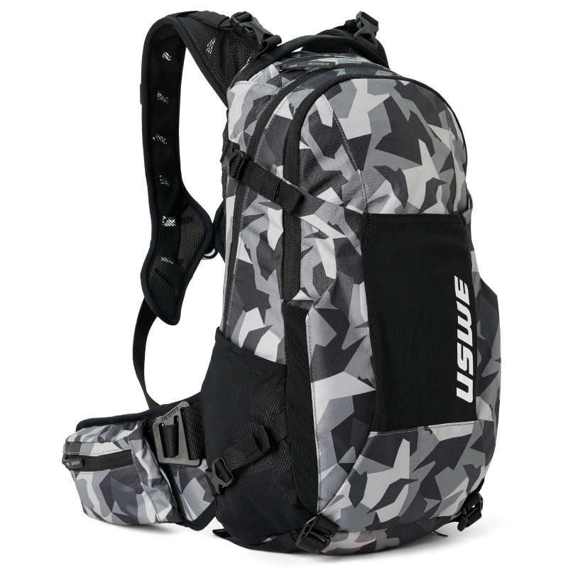 USWE Shred MTB Daypack 16L - Camo/Black - 21601145