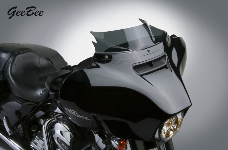 National Cycle 14-23 Harley FLHTCU/L/G/FLHTK/FLHTKL/FLHX/FLHX/FLHT GeeBee Custom Windscreen-D.Tint - N27430