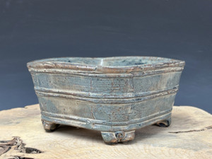 Primitive Square, Cloud Feet, 7" sq, 8 1/4" diagonally, 26018