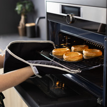 The Ultimate Yorkshire Pudding Guide: How to Get Them Tall, Crispy & Never Stick