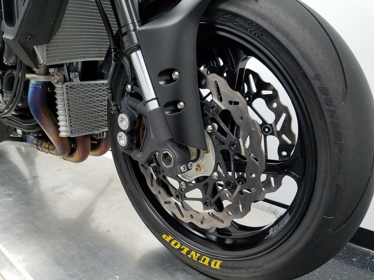 Galespeed Yamaha R1 FZ10 MT10 Type-GP1S Front Wheel Black