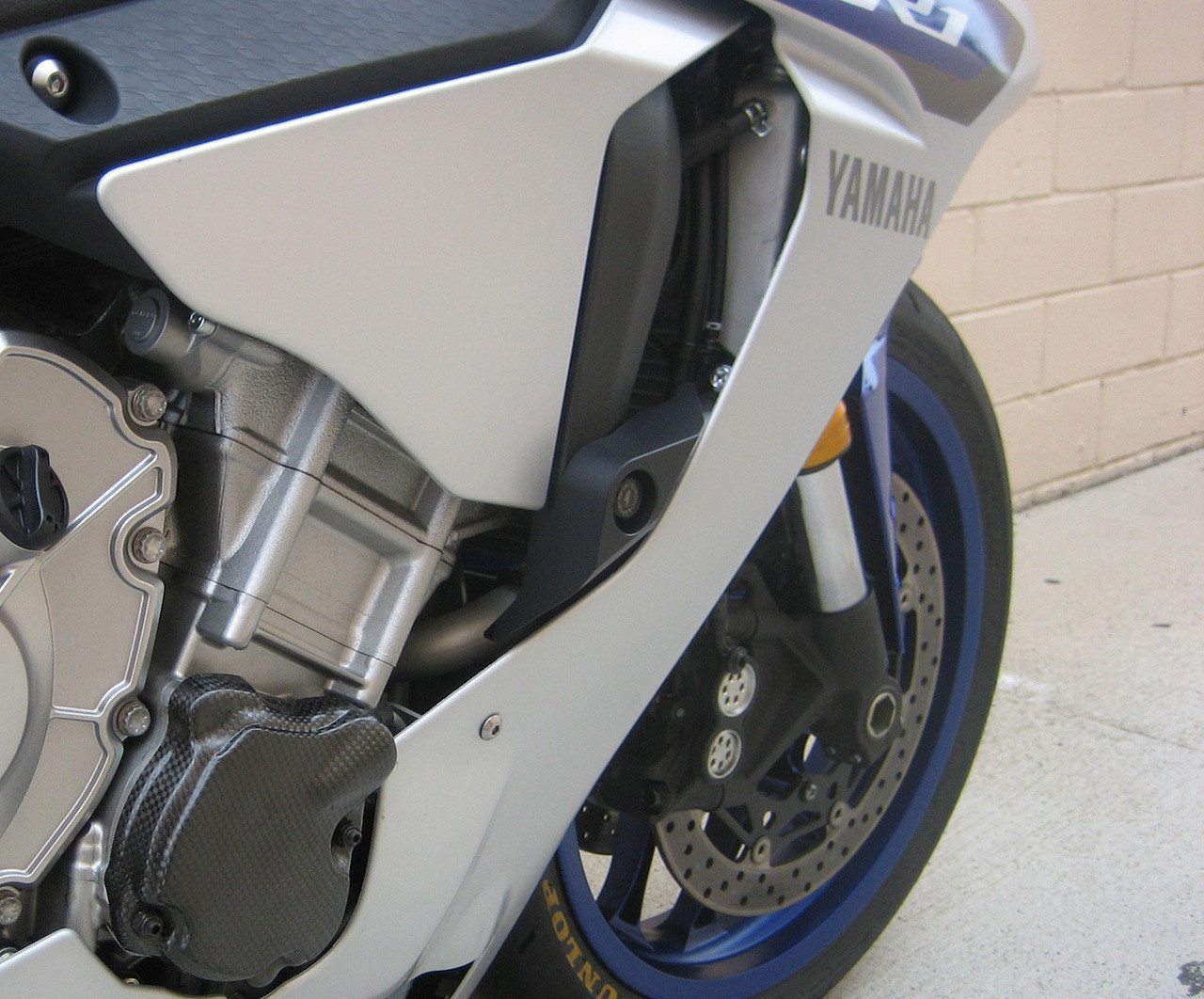 Graves Motorsports Yamaha R1 FZ10 MT-10 Frame Sliders