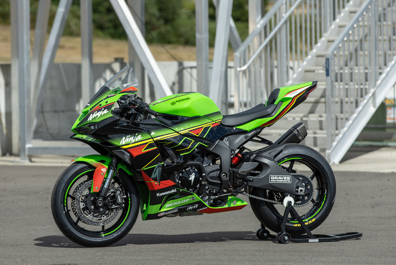 Graves Kawasaki ZX-6R OEM Bodywork Graphics Set - Green Graves Kawasaki ZX-6R OEM Bodywork Graphics Set - Green