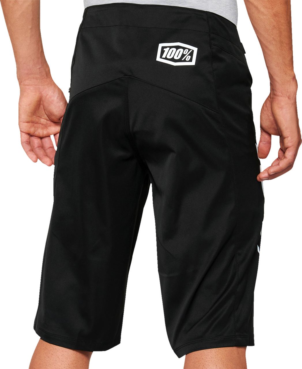 R - Core Shorts Black - US 36 | 100%