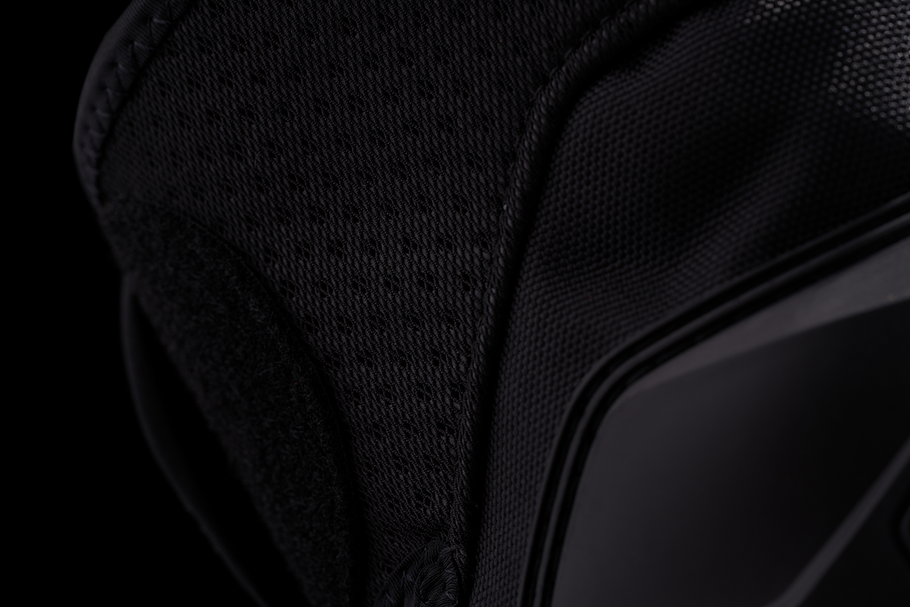 Cloverleaf 2 Knee Pads CE - Black - S-XL