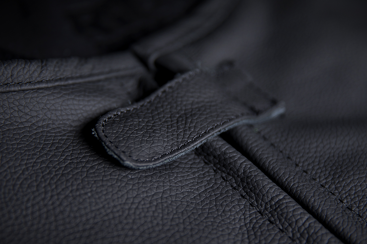 Regulator™ D3O® Stripped Vest - Black - S/M