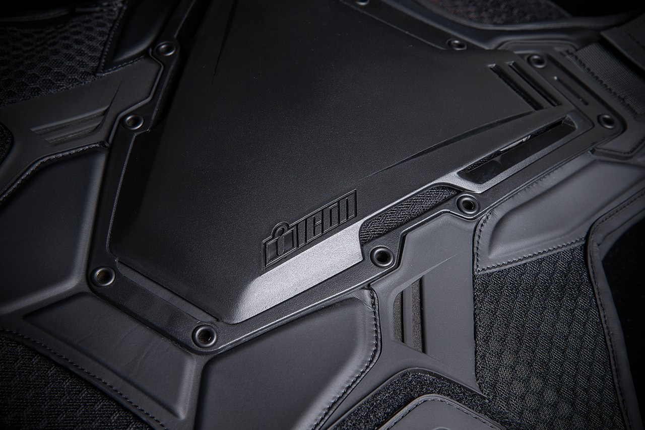 Field Armor 3™ Vest - Stealth - S/M