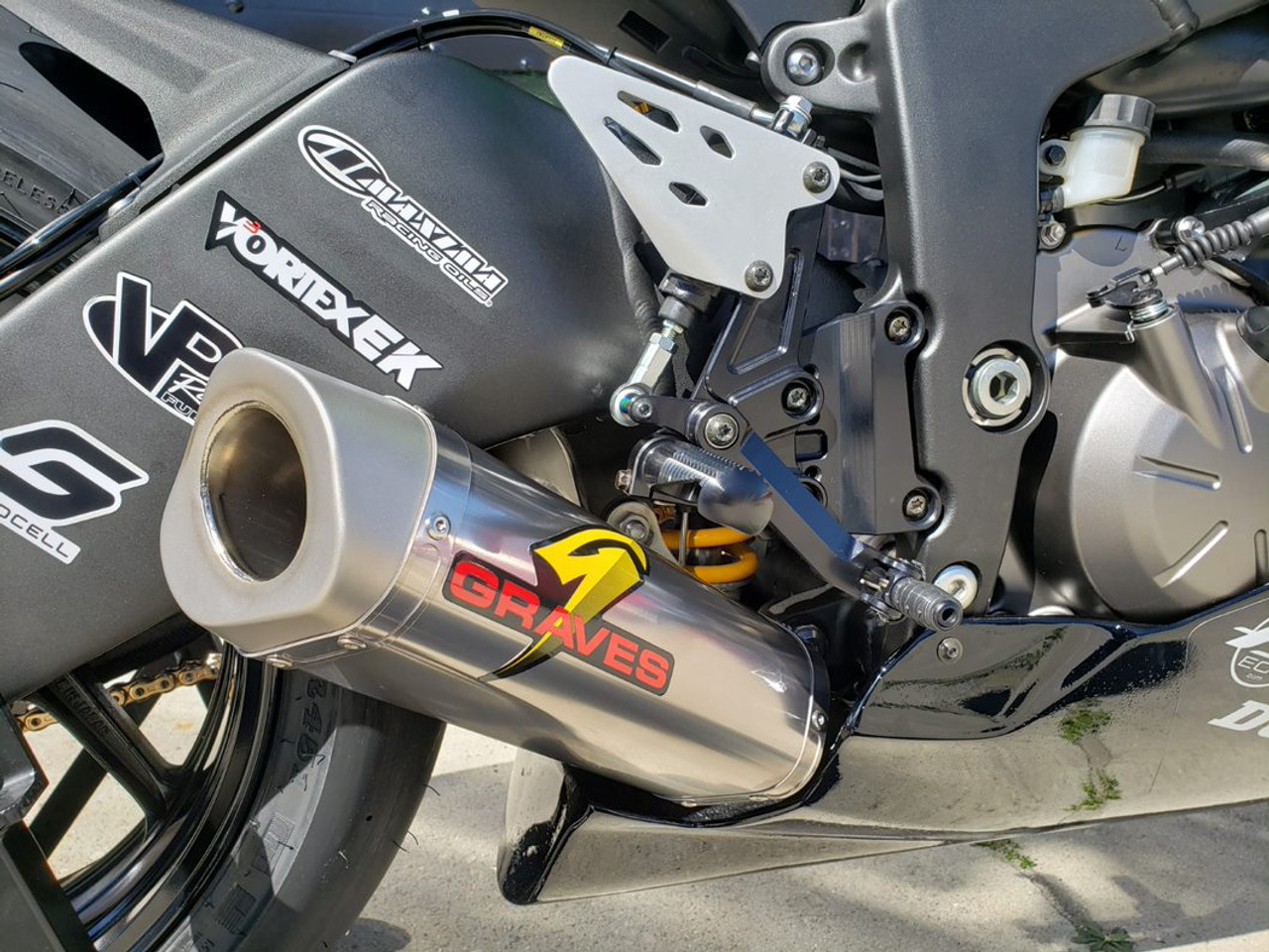 Graves Motorsports WORKS Kawasaki ZX-6R Adjustable Rearsets