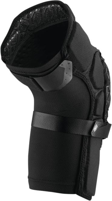Surpass Knee Guards Black - Medium | 100%