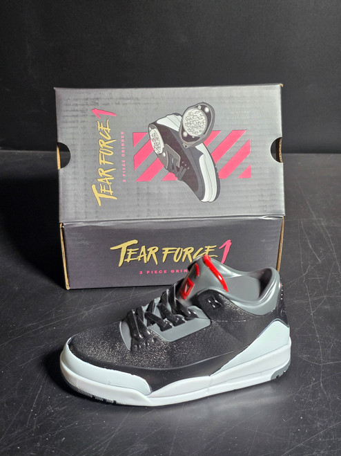 6" Kicks 3Part Sneakers Grinder 1ct (Black)