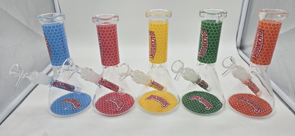 8" Famous Pattern Beaker Base Water Pipe w/Stem & Bowl