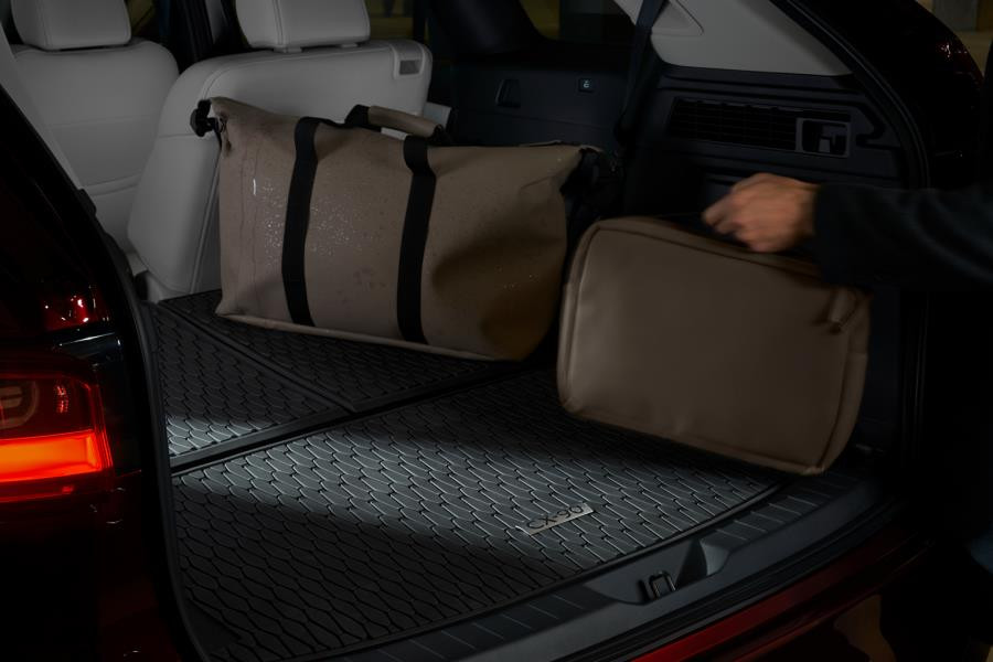 Mazda CX-90 Rubber Cargo Tray W/ Seatback Protection, 60 / 40 3rd