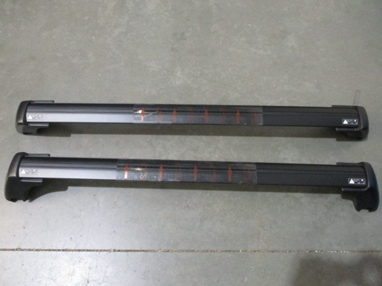 Mazda CX-50 Cross Bars in Black (Roof Rack Required)