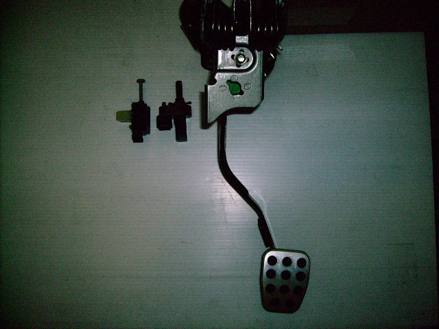Genuine Mazda RX8 Clutch Pedal Assembly