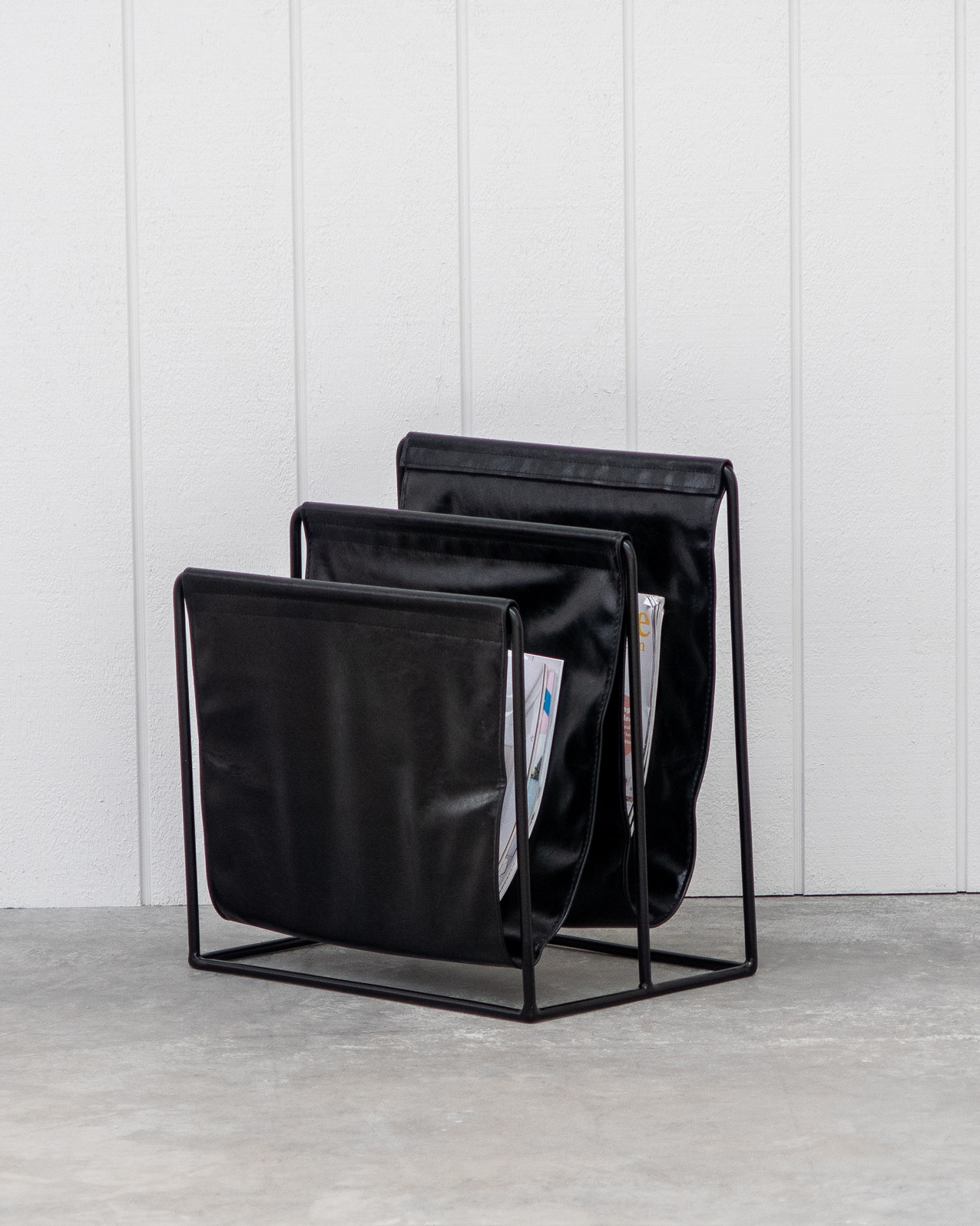 Magazine Racks NZ | Floor Standing & Wall Mounted | cintesi