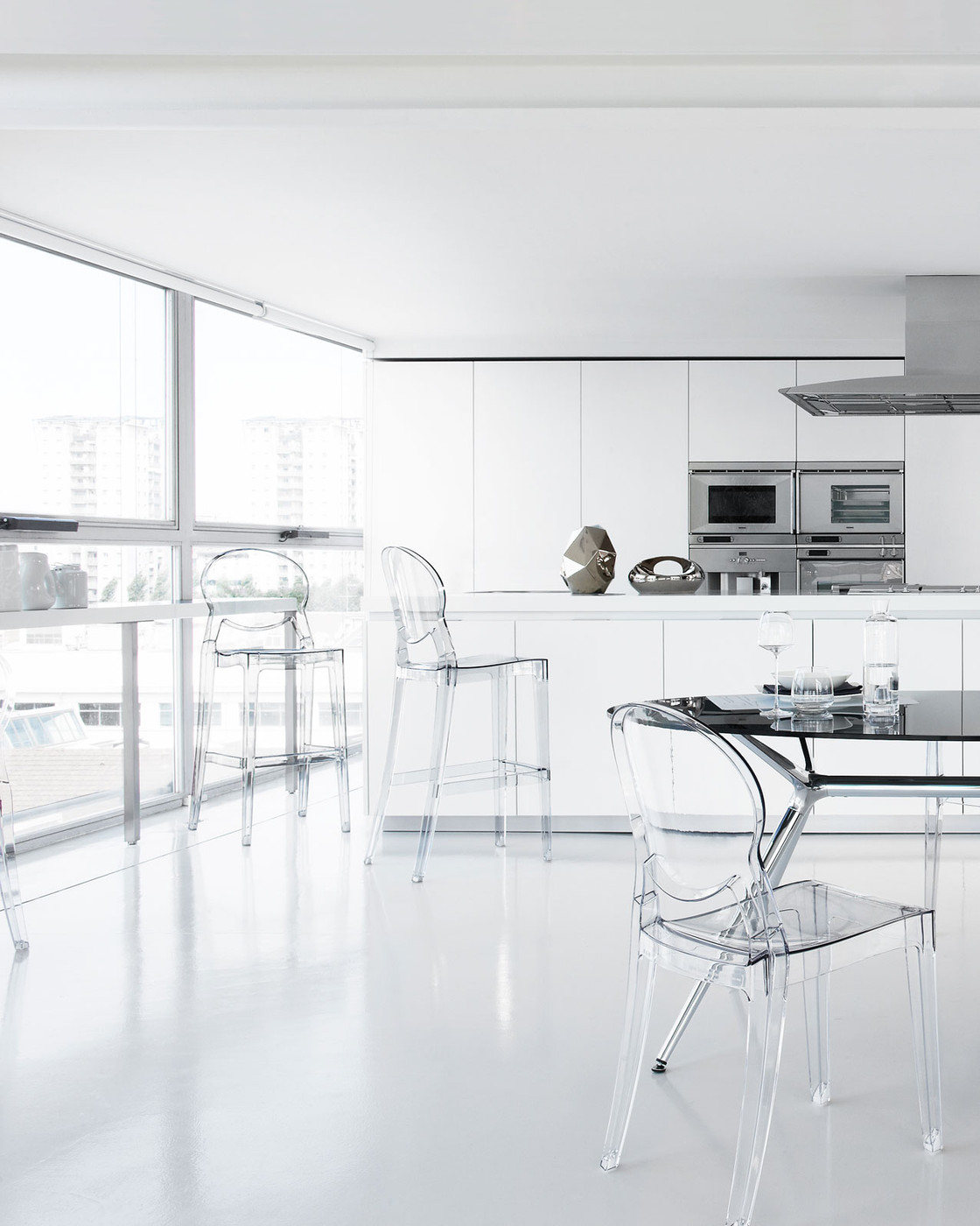 Igloo Bar Stool - Transparent, 65Cm