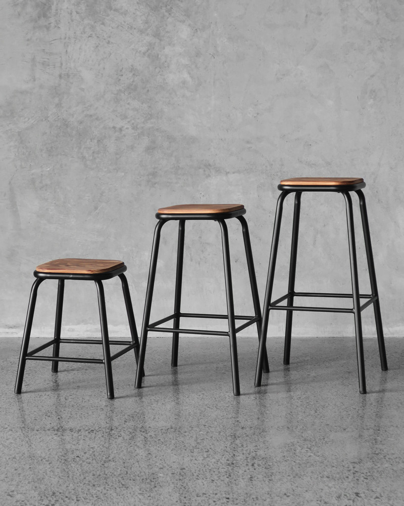 Pedro Bar Stool -Matt Black - Walnut Wood, 65Cm