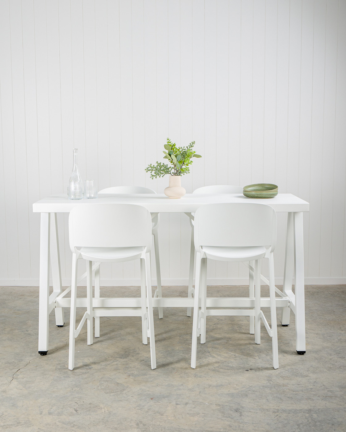 Dome 262 Bar Stool - White, 66.5Cm