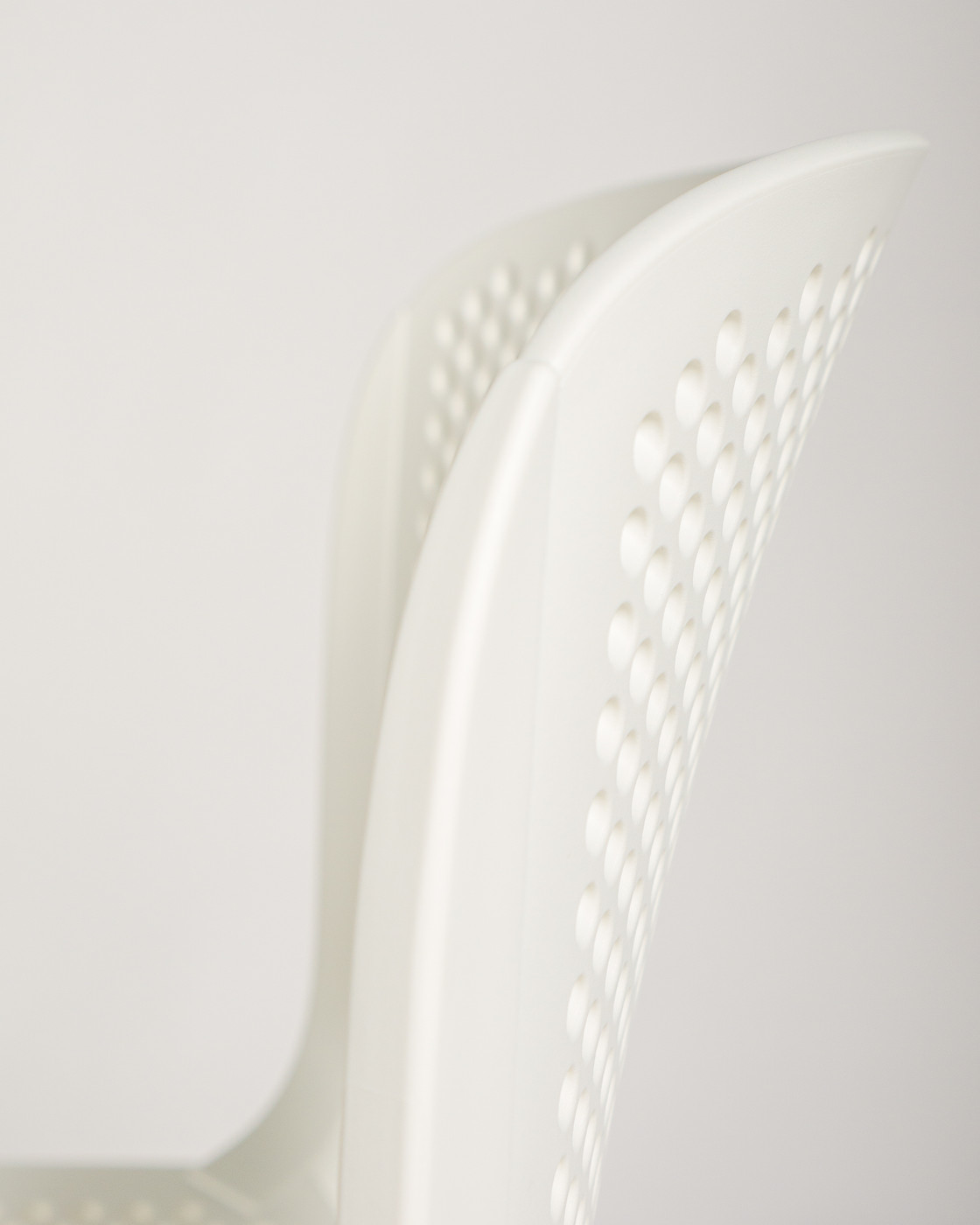 Dome 261 Chair - White, perforated