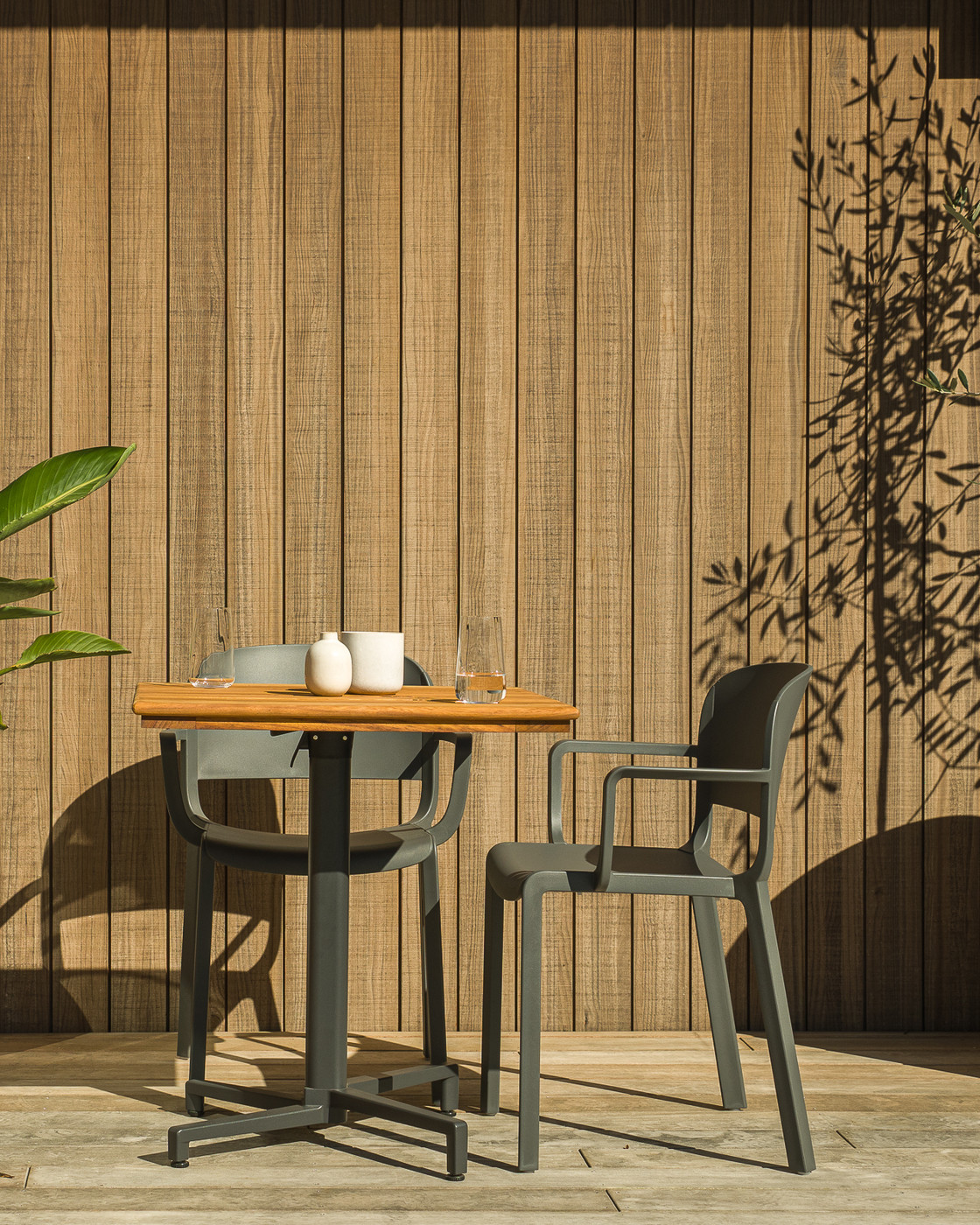 Dome 265 Armchair - Anthracite