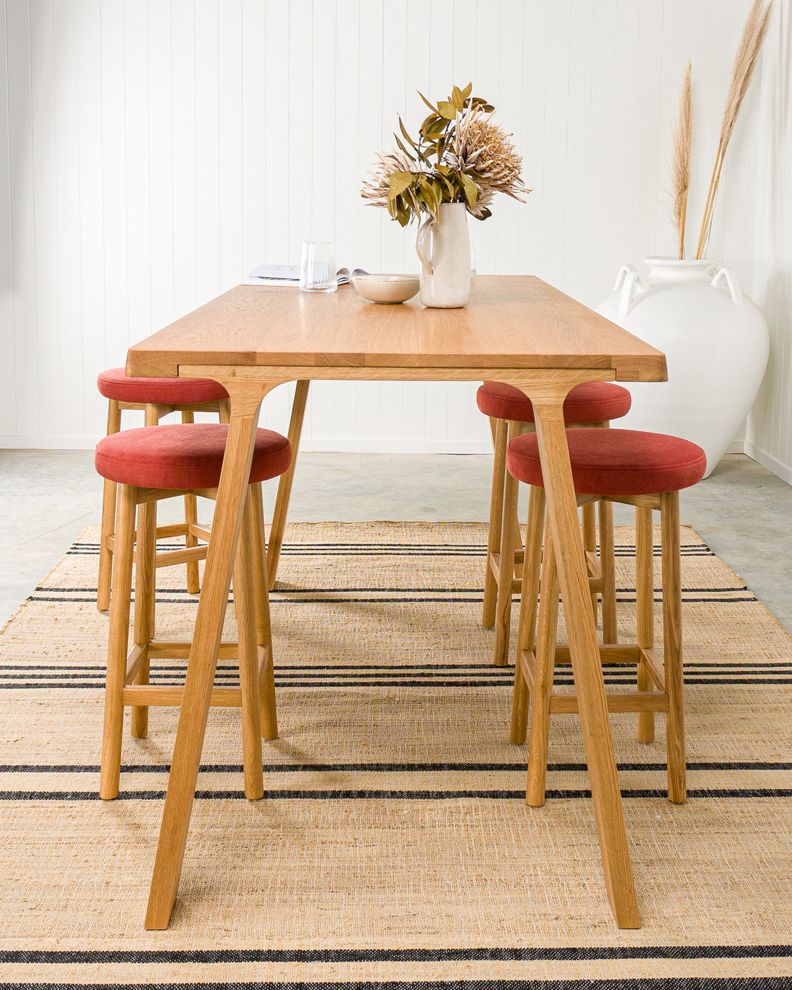 Curve Bar Stool - Natural Oak, Brick Seat 65cm