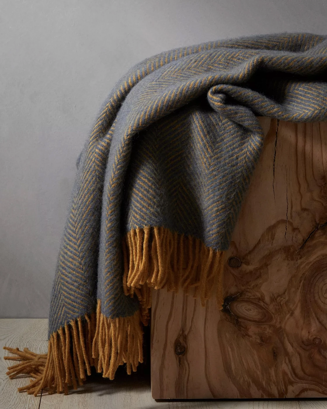 Weave Lerwick Throw - 150x183cm, Navy