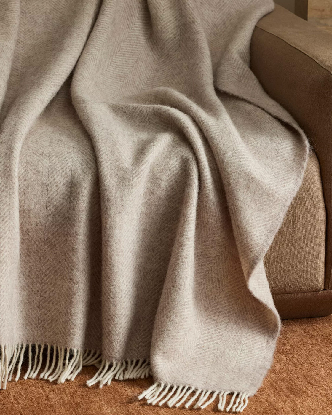 Weave Magnus Throw - 150x183cm, Quartz