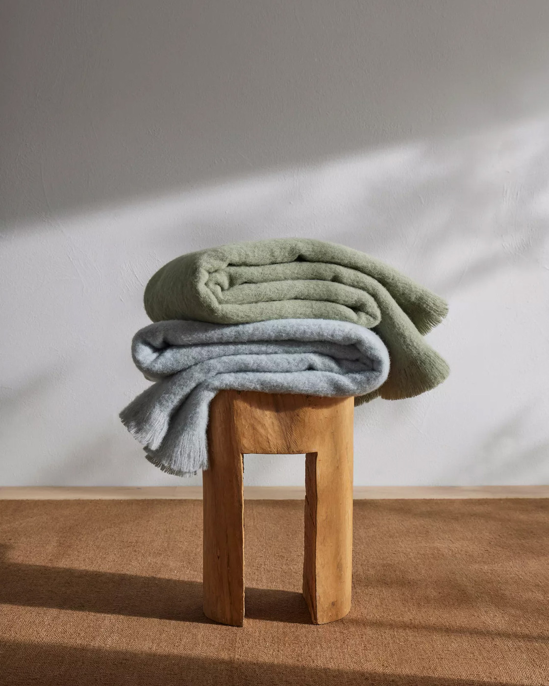 Weave Hyde Throw - 130x200cm, Breeze