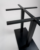 Konus Double Bar Leaner Base - 40X70 X 105Cm H, Black